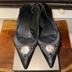 Black Gucci kitten heel. Size 39.5C